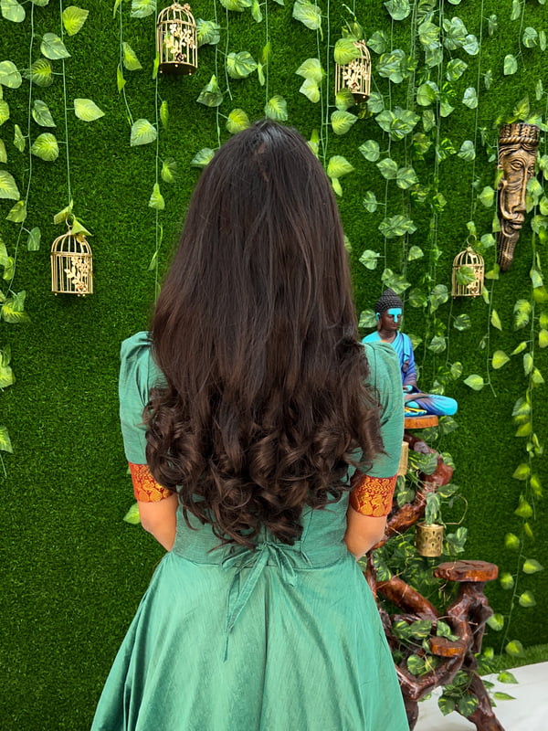 Short wavy hair extension