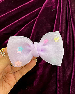Bow hair clip