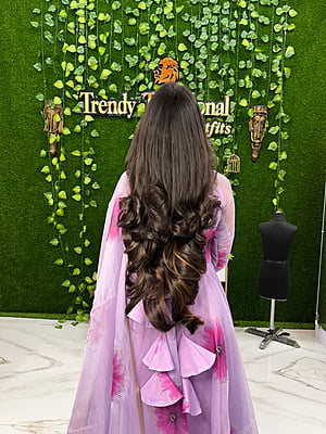Long layered hair extention